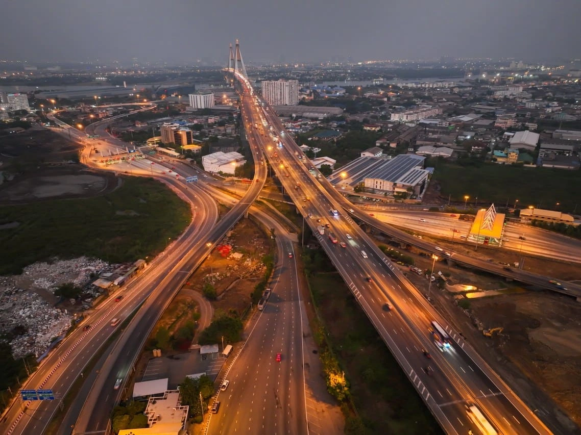 ทำเลยอดนิยม - กาญจนาภิเษก