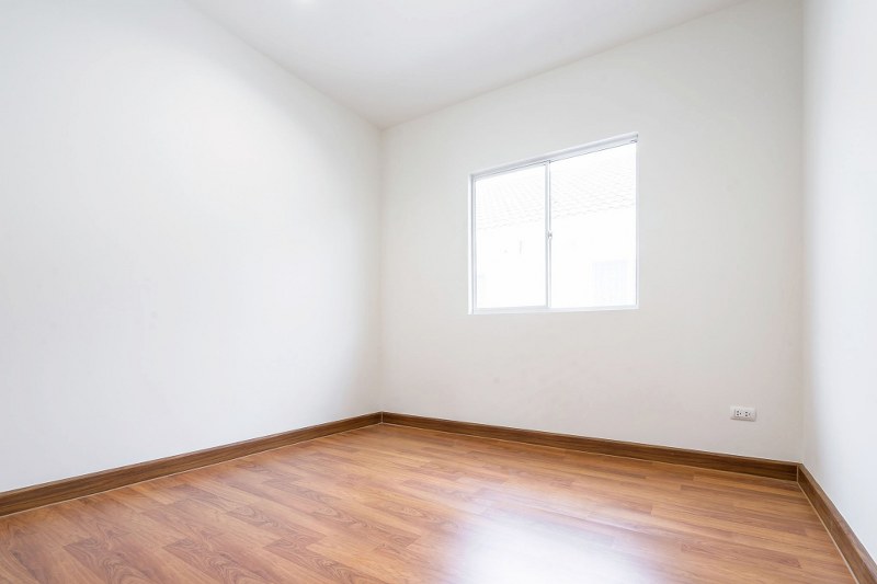 บ้านมือสองตกแต่งใหม่ ม.พฤกษาวิลล์ 63/1 นครอินทร์-พระราม5 เนื้อที่ 18.7 ตร.ว. ฟังก์ชั่น 3 ห้องนอน 2 ห้องน้ำ บนทำเลโซนเมือง! เดินทางสะดวกด้วยถนนสายหลัก (นครอินทร์)  พร้อมเชื่อมสู่หลายเส้นทางหลักได้อย่างรวดเร็ว เพียง 8 นาที ถึงวงเวียนพระราม 5