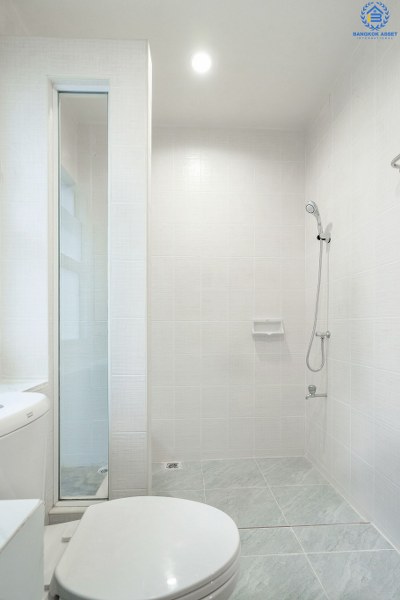 บ้านมือสองตกแต่งใหม่ ห้องมุม! ม.ทิพย์พิมานการ์เด้น ถนนกาญจนาภิเษก (หน้ากว้าง 6 เมตร) เนื้อที่ 28.4 ตร.ว. จัดเต็มให้ครบทุกฟังก์ชั่น 3 ห้องนอน 2 ห้องน้ำ มีบิ้วอินท์ครัวเคาน์เตอร์ บนสุดยอดทำเล! เดินทางสะดวกเข้า-ออกได้ 2 เส้นทางหลัก ได้แก่ ซอยวัดลาดปลาดุก , บ้านกล้วย-ไทรน้อย ใกล้เซ็นทรัลเวสต์เกต และรถไฟฟ้าสถานี "คลองบางไผ่"