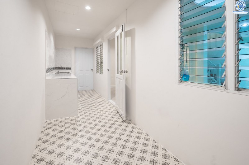 บ้านมือสองตกแต่งใหม่ ทำเลโซนเมือง! ม.เพอร์เฟคพาร์ค ราชพฤกษ์-รัตนาธิเบศร์ คุณภาพแบรนด์ Property Perfect บ้านมือสอง บ้านคุณภาพพร้อมอยู่ ตกแต่งสไตล์อบอุ่น ฟังก์ชั่น 3 นอน 2 น้ำ จอดรถได้ 2 คัน* พื้นที่ใช้สอย 160 ตร.ม. บนโลเคชั่นดีที่สุด! ใจกลาง 2 เซ็นทรัลฯ เพียง 5 นาที ถึงรถไฟฟ้าสถานี "ไทรม้า"