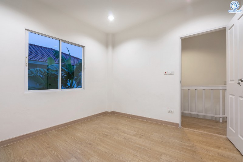 บ้านมือสองตกแต่งใหม่ ทำเลโซนเมือง! ม.เพอร์เฟคพาร์ค ราชพฤกษ์-รัตนาธิเบศร์ คุณภาพแบรนด์ Property Perfect บ้านมือสอง บ้านคุณภาพพร้อมอยู่ ตกแต่งสไตล์อบอุ่น ฟังก์ชั่น 3 นอน 2 น้ำ จอดรถได้ 2 คัน* พื้นที่ใช้สอย 160 ตร.ม. บนโลเคชั่นดีที่สุด! ใจกลาง 2 เซ็นทรัลฯ เพียง 5 นาที ถึงรถไฟฟ้าสถานี "ไทรม้า"