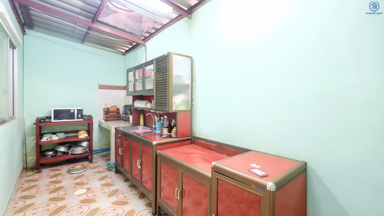 ทาวน์เฮ้าส์มือสองนนทบุรี ม.พฤกษา 39 บางใหญ่-กาญจนาฯ (ซ.แก้วอินทร์) บ้านพร้อมอยู่ เนื้อที่ 16 ตร.ว. ฟังก์ชั่น 3 ห้องนอน 2 ห้องน้ำ บนทำเลสุดสะดวกสบาย เดินทางง่าย เพียง 10 นาที ถึงเซ็นทรัลเวสต์เกต ใกล้รถไฟฟ้าสถานี "ตลาดบางใหญ่" และจุดขึ้นทางด่วนศรีรัช สุดคุ้ม! ราคาเพียงล้านต้นๆ เท่านั้น ....จองด่วน!