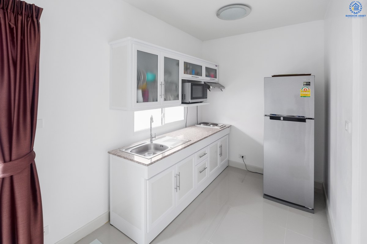 ทาวน์เฮ้าส์มือสองนนทบุรี ห้องมุม! ม.พลีโน่ รัตนาธิเบศร์-ชัยพฤกษ์ (ซ.ที่ดินบางบัวทอง) บ้านสไตล์โมเดิร์น พร้อมอยู่ แถมเฟอร์นิเจอร์ทั้งหลัง!! เนื้อที่ 18.3 ตร.ว. พร้อมฟังก์ชั่น 3นอน 2น้ำ+แอร์ 2 เครื่อง บนทำเลศักยภาพ เข้า-ออกได้หลายเส้นทาง ใกล้เซ็นทรัลเวสต์เกต และรถไฟฟ้าสถานี "บางพลู"