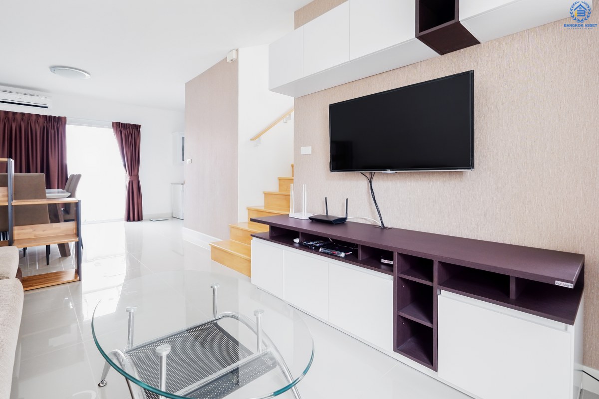 ทาวน์เฮ้าส์มือสองนนทบุรี ห้องมุม! ม.พลีโน่ รัตนาธิเบศร์-ชัยพฤกษ์ (ซ.ที่ดินบางบัวทอง) บ้านสไตล์โมเดิร์น พร้อมอยู่ แถมเฟอร์นิเจอร์ทั้งหลัง!! เนื้อที่ 18.3 ตร.ว. พร้อมฟังก์ชั่น 3นอน 2น้ำ+แอร์ 2 เครื่อง บนทำเลศักยภาพ เข้า-ออกได้หลายเส้นทาง ใกล้เซ็นทรัลเวสต์เกต และรถไฟฟ้าสถานี "บางพลู"