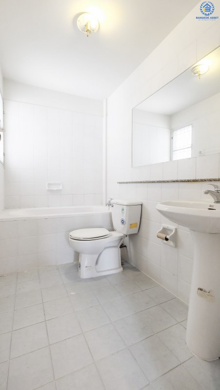 ทาวน์เฮ้าส์มือสองนนทบุรี ทำเลโซนเมือง! ม.ศุภาลัยวิลล์ งามวงศ์วาน-แคราย (ซ.รัตนาธิเบศร์18) บ้านพร้อมอยู่ เนื้อที่ 18.3 ตร.ว. ฟังก์ชั่น 4 ห้องนอน 3 ห้องน้ำ บนสุดยอด! เข้า-ออกได้ทั้งทางรัตนาธิเบศร์ ติวานนท์ และสนามบินน้ำ ใกล้รถไฟฟ้าสถานีศูนย์ราชการฯ และจุดขึ้นทางด่วน "งามวงศ์วาน" ราคาเกินคุ้ม!