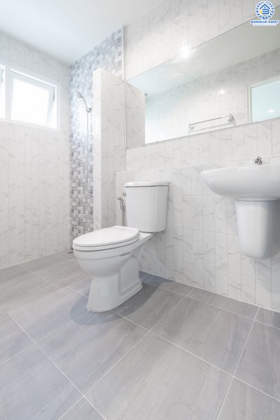 บ้านมือสองตกแต่งใหม่ 3 ชั้น ม.เดอะเทอเรซ ใกล้เลียบด่วนรามอินทรา (ซ.นาคนิวาส 48 แยก 14-4) พร้อมอยู่! เนื้อที่ 27.7 ตร.ว. ครบครันทุกฟังก์ชั่น 3 นอน 4น้ำ 2 ที่จอดรถส่วนตัว บนสุดยอดทำเล! ตอบโจทย์ทุกไลฟ์สไตล์ เข้า-ออกได้หลายเส้นทาง ใจกลางห้างฯชั้นนำทั้ง The Walk เกษตรนวมินทร์, นวมินทร์ ซิตี้ อเวนิว , CDC ฯลฯ ใกล้รถไฟฟ้าสายสีน้ำตาล "สถานีสตรีวิทยา2"