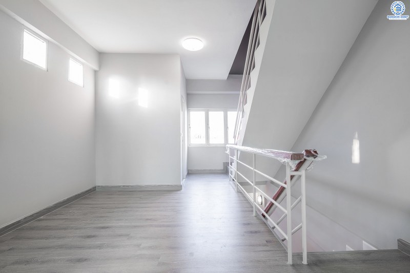 บ้านมือสองตกแต่งใหม่ ใกล้รถไฟฟ้าสถานีบางพลู เพียง 3นาที* กับโครงการ โฮมเพลส รัตนาธิเบศร์-ราชพฤกษ์ (หน้ากว้าง 6 ม.) บ้านดีไซน์ทันสมัย ห้องมุม! โซนหน้าสวน หน้าบ้านไม่ชนใคร เนื้อที่ 24 ตร.ว. ฟังก์ชั่น 3นอน 3น้ำ กับที่สุดแห่งทำเลโซนเมือง ติดถนนใหญ่ ใจกลาง 2 เซ็นทรัลฯ ใกล้ The walk , The Crystal SB และอื่นๆ อีกมากมาย