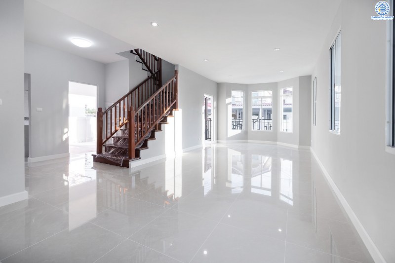 บ้านมือสองตกแต่งใหม่ ม.ภัสสร14 บางใหญ่-กาญจนาฯ (ซ.กันตนา) ที่สุดของความสุข ไปพร้อมกับบ้านหลังใหญ่ เนื้อที่ 53 ตร.ว. ฟังก์ชั่น 3นอน 3น้ำ พื้นที่ใช้สอยกว้างขวาง รองรับกับทุกครอบครัว บนทำเลศักยภาพ โครงการติดถนนใหญ่ เข้า-ออกสะดวก ใกล้เซ็นทรัลเวสต์เกต เดินทางเพียง 10 นาทีถึงจุดขึ้นทางด่วน "ศรีรัช"