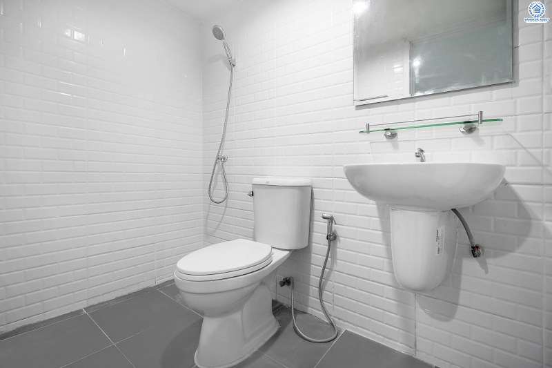 บ้านมือสองตกแต่งใหม่ ม.พฤกษาวิลล์28 บางใหญ่-เซ็นทรัลเวสต์เกต ตกแต่งจัดเต็ม! คุ้มค่าทุกตารางนิ้ว บนเนื้อที่ 22.2 ตร.ว. ฟังก์ชั่น 3 ห้องนอน 2 ห้องน้ำ พร้อมครัวเคาน์เตอร์ และที่จอดรถส่วนตัว บนทำเลเดินทางสะดวก ใกล้เซ็นทรัลเวสต์เกต และรถไฟฟ้าสถานี ตลาดบางใหญ่