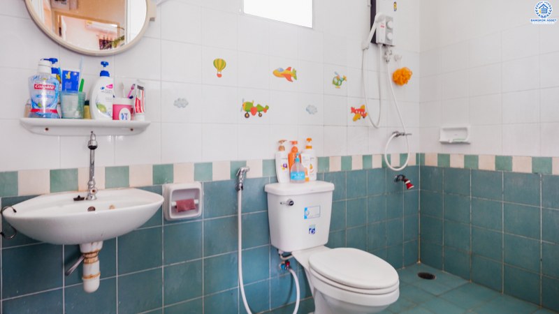 ทาวน์เฮ้าส์มือสองนนทบุรี ห้องมุม! ม.พฤกษา39 บางใหญ่-กาญจนาฯ ซ.แก้วอินทร์ (เนื้อที่ 28.2 ตร.ว.) บ้านหลังใหญ่ มีพื้นที่ด้านข้าง ฟังก์ชั่น 4นอน 2น้ำ บนทำเลเดินทางสะดวก เพียง 10 นาที ถึงเซ็นทรัลเวสต์เกต ใกล้รถไฟฟ้าสถานีตลาดบางใหญ่ และจุดขึ้นทางด่วนศรีรัช ...ราคาเกินคุ้ม!