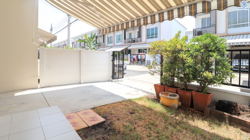 ทาวน์เฮ้าส์มือสองนนทบุรี ห้องมุม! ม.พลีโน่ (AP)รัตนาธิเบศร์-ชัยพฤกษ์ บ้านพร้อมอยู่ เนื้อที่ 18.3 ตร.ว. หน้ากว้าง 5.5 เมตร ฟังก์ชั่น 3ห้องนอน 2ห้องน้ำ แถมแอร์ 2 เครื่อง กับที่สุดแห่งทำเลเดินทางสะดวก เชื่อมต่อหลายเส้นทาง ใกล้เซ็นทรัลเวสต์เกต และรถไฟฟ้าสถานีบางพลู ราคาสุดคุ้ม!...