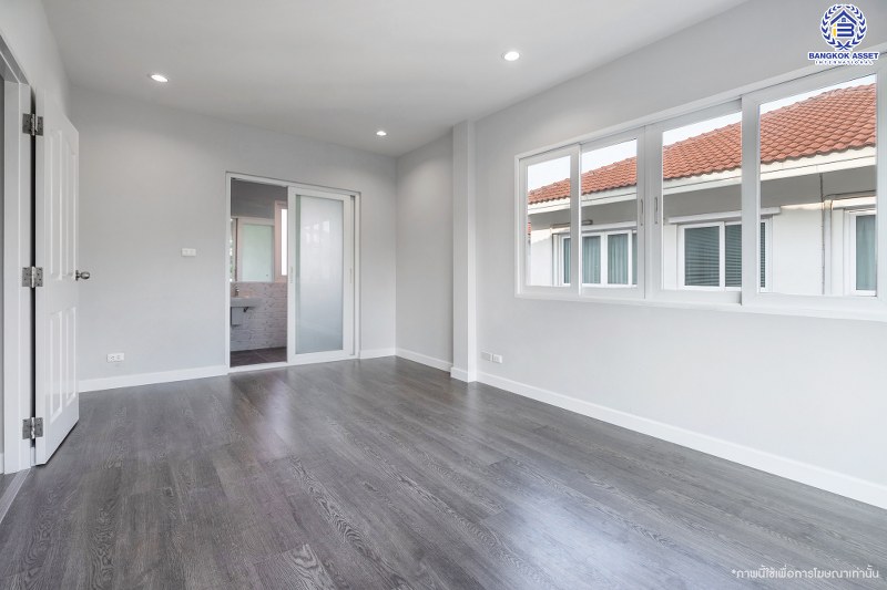 บ้านมือสองตกแต่งใหม่ โครงการ คาซ่าวิลล์ ราชพฤกษ์-รัตนาธิเบศร์ เนื้อที่ 63 ตร.ว. ฟังก์ชั่น 3 ห้องนอน 3 ห้องน้ำ ตกแต่ง/ต่อเติมพร้อมรองรับทุกการอยู่อาศัย บนสังคมคุณภาพ Q.House เดินทางสะดวก บนทำเลติดถนนราชพฤกษ์ ใกล้รถไฟฟ้า สถานีบางรักน้อยท่าอิฐ...