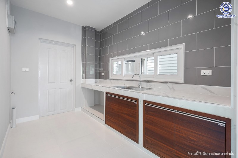 บ้านมือสองตกแต่งใหม่ โครงการ คาซ่าวิลล์ ราชพฤกษ์-รัตนาธิเบศร์ เนื้อที่ 63 ตร.ว. ฟังก์ชั่น 3 ห้องนอน 3 ห้องน้ำ ตกแต่ง/ต่อเติมพร้อมรองรับทุกการอยู่อาศัย บนสังคมคุณภาพ Q.House เดินทางสะดวก บนทำเลติดถนนราชพฤกษ์ ใกล้รถไฟฟ้า สถานีบางรักน้อยท่าอิฐ...