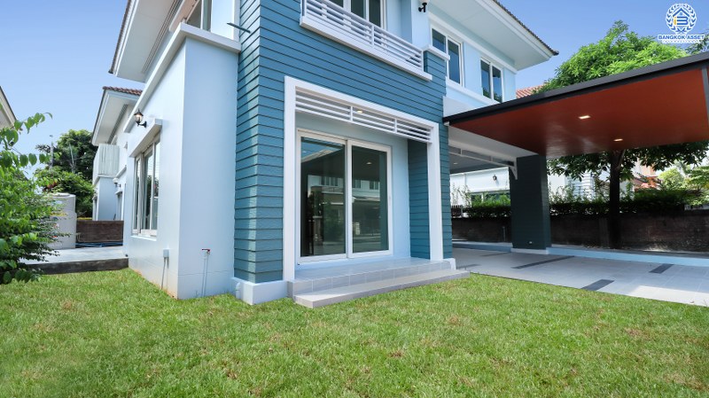 บ้านมือสองตกแต่งใหม่ แบรนด์ Q.House โครงการ คาซ่าวิลล์ ราชพฤกษ์-รัตนาธิเบศร์2 บ้านพร้อมอยู่ เนื้อที่ 56 ตร.ว. ฟังก์ชั่น 3 ห้องนอน 3 ห้องน้ำ 2 ที่จอดรถ สิ่งอำนวยความสะดวกภายในโครงการครบครัน บนทำเลศักยภาพ ติดถนนราชพฤกษ์ ใกล้รถไฟฟ้า สถานีบางรักน้อยท่าอิฐ