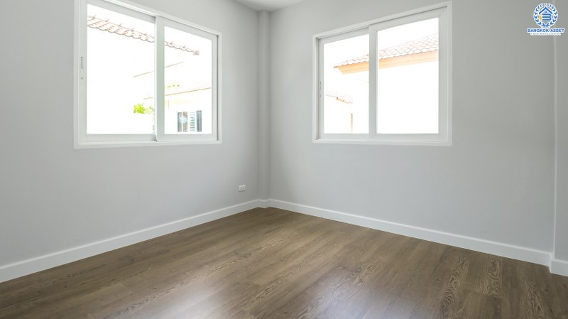 บ้านมือสองตกแต่งใหม่ แบรนด์ Q.House โครงการ คาซ่าวิลล์ ราชพฤกษ์-รัตนาธิเบศร์2 บ้านพร้อมอยู่ เนื้อที่ 56 ตร.ว. ฟังก์ชั่น 3 ห้องนอน 3 ห้องน้ำ 2 ที่จอดรถ สิ่งอำนวยความสะดวกภายในโครงการครบครัน บนทำเลศักยภาพ ติดถนนราชพฤกษ์ ใกล้รถไฟฟ้า สถานีบางรักน้อยท่าอิฐ