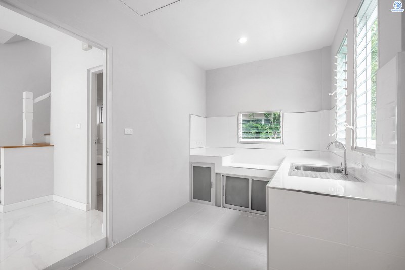 บ้านมือสองตกแต่งใหม่ ม.ชัยพฤกษ์ บางใหญ่-เซ็นทรัลเวสต์เกต สังคมคุณภาพLH ที่พร้อมรองรับความสุข บนเนื้อที่ 58 ตร.ว. ฟังก์ชั่นครบ 3 ห้องนอน 3 ห้องน้ำ 2 ที่จอดรถ ตกแต่งพร้อมอยู่ มาตรฐานวัสดุเกรดพรีเมี่ยม บนทำเลศักยภาพ เพียง 5 นาทีถึงเซ็นทรัลเวสต์เกต ใกล้รถไฟฟ้าสถานี "คลองบางไผ่"