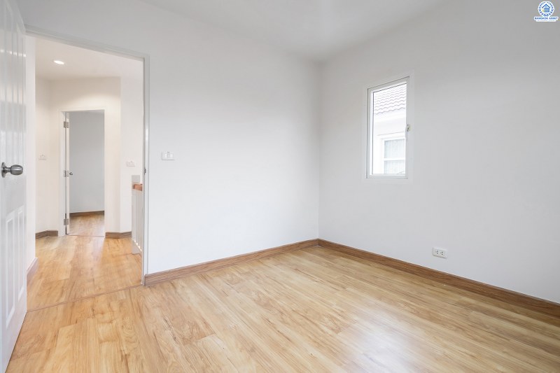 บ้านมือสองตกแต่งใหม่ แปลงมุม! ม.เพอร์เฟคพาร์ค บางใหญ่-กาญจนาฯ (ซ.วัดพระนอน) บ้านพร้อมอยู่ ตกแต่งสไตล์อบอุ่น เนื้อที่ 36.6 ตร.ว. ฟังก์ชั่น 3นอน 2น้ำ 2ที่จอดรถ พร้อม facilitys ครบครัน! ทำเลใกล้วงแหวนกาญจนาฯ Central Westgate และรถไฟฟ้าสายสีม่วง