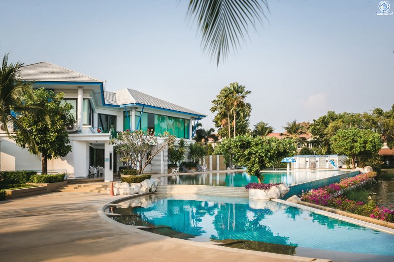 บ้านมือสองตกแต่งใหม่ แปลงมุม! ม.เพอร์เฟคพาร์ค บางใหญ่-กาญจนาฯ (ซ.วัดพระนอน) บ้านพร้อมอยู่ ตกแต่งสไตล์อบอุ่น เนื้อที่ 36.6 ตร.ว. ฟังก์ชั่น 3นอน 2น้ำ 2ที่จอดรถ พร้อม facilitys ครบครัน! ทำเลใกล้วงแหวนกาญจนาฯ Central Westgate และรถไฟฟ้าสายสีม่วง