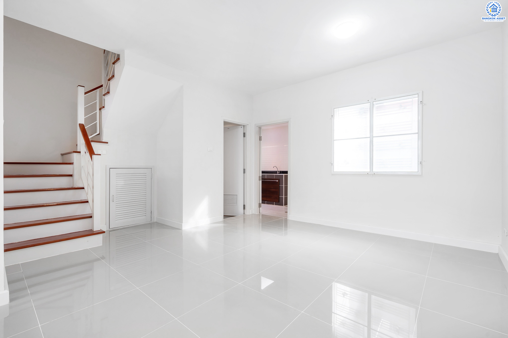 บ้านมือสองตกแต่งใหม่ ม.พฤกษาวิลล์22 พระราม5-นครอินทร์ ตกแต่งสวย ครบทุกฟังก์ชั่น พร้อมอยู่ เนื้อที่ 17.4 ตร.ว. ฟังก์ชั่น 3 ห้องนอน 2 ห้องน้ำ บนทำเลเดินทางสะดวก เชื่อมต่อทุกการเดินทาง ใกล้สะพานพระรามห้า และรถไฟฟ้าสถานี "แยกติวานนท์"