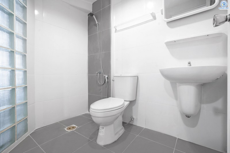 บ้านมือสองตกแต่งใหม่ ใกล้รถไฟฟ้า! ม.นันทนาการ์เด้นท์2 ราชพฤกษ์-ท่าอิฐ แบรนด์ Property Perfect ทาวน์เฮ้าส์เล่นระดับ ตกแต่งให้จัดเต็ม พร้อมอยู่ เนื้อที่ 18 ตร.ว. ฟังก์ชั่นครบครัน บนสุดยอดทำเล เข้า-ออกได้ทั้งทางราชพฤกษ์ และรัตนาธิเบศร์ ใกล้รถไฟฟ้าสถานี "บางรักน้อยท่าอิฐ"