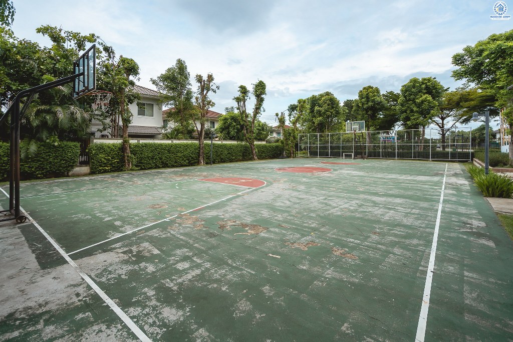 บ้านมือสองตกแต่งใหม่ จากแบรนด์ LH โครงการ ชัยพฤกษ์ บางใหญ่-เซ็นทรัลเวสต์เกต ตกแต่งสไตล์อบอุ่น ครบทุกฟังก์ชั่น คัดสรรวัสดุเกรดคุณภาพ เนื้อที่กว้าง 63.1 ตร.ว. ฟังก์ชั่น 3 ห้องนอน 3 ห้องน้ำ 2 ที่จอดรถ บนทำเลเดินทางสะดวก ใกล้รถไฟฟ้าสถานีคลองบางไผ่ เพียง 1.5 กม. ราคาพิเศษสุด!