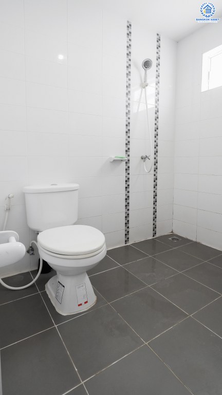 ทาวน์เฮ้าส์มือสองนนทบุรี ห้องมุม! ม.พฤกษาวิลล์63/1 นครอินทร์-พระราม5 บ้านพร้อมอยู่ เนื้อที่ 23.7 ตร.ว. ฟังก์ชั่น 3 ห้องนอน 2 ห้องน้ำ แถมแอร์ 2 เครื่อง บนทำเลโซนเมือง! เดินทางสะดวก เข้า-ออกทาง ซอยวัดสังฆทาน ใกล้สะพานพระราม5 และรถไฟฟ้าสถานี "แยกติวานนท์"...