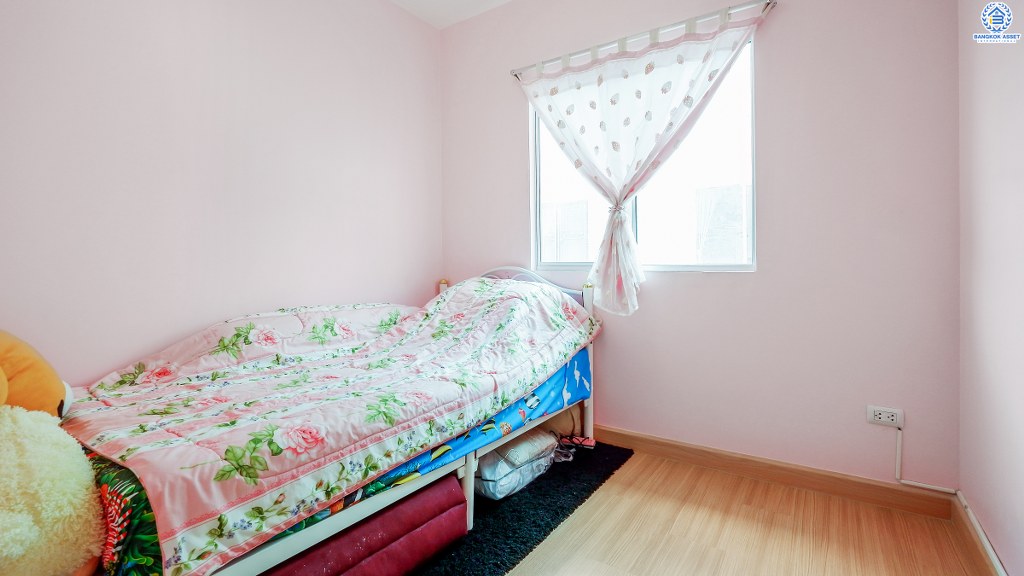 ทาวน์เฮ้าส์มือสองนนทบุรี ห้องมุม! ม.พฤกษาวิลล์63/1 นครอินทร์-พระราม5 บ้านพร้อมอยู่ เนื้อที่ 23.7 ตร.ว. ฟังก์ชั่น 3 ห้องนอน 2 ห้องน้ำ แถมแอร์ 2 เครื่อง บนทำเลโซนเมือง! เดินทางสะดวก เข้า-ออกทาง ซอยวัดสังฆทาน ใกล้สะพานพระราม5 และรถไฟฟ้าสถานี "แยกติวานนท์"...