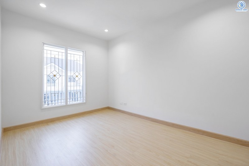 บ้านมือสองตกแต่งใหม่ ม.พฤกษาวิลล์54 พระราม5-นครอินทร์ ตกแต่งสวย ครบทุกฟังก์ชั่น พร้อมอยู่ เนื้อที่ 20 ตร.ว. ฟังก์ชั่น 3 ห้องนอน 2 ห้องน้ำ บนทำเลเดินทางสะดวก เชื่อมต่อทุกการเดินทาง ใกล้สะพานพระรามห้า และรถไฟฟ้าสถานี "แยกติวานนท์"