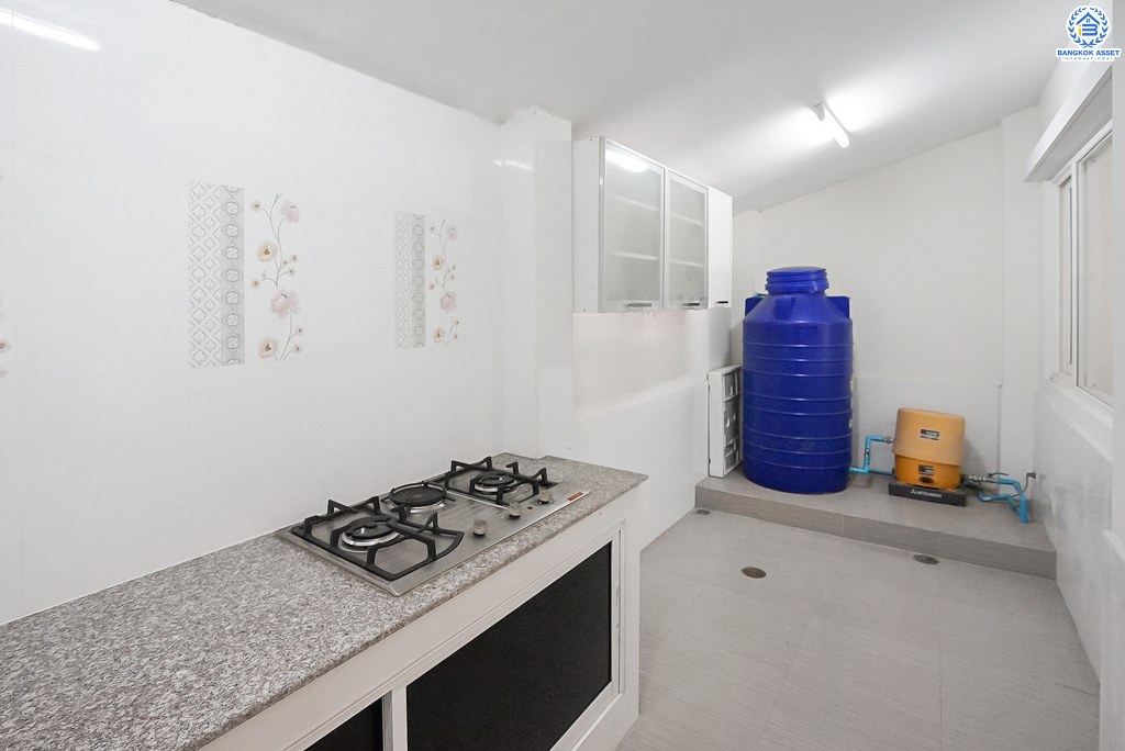 ทาวน์เฮ้าส์มือสองนนทบุรี ม.พฤกษาทาวน์ ทำเลติดถนนราชพฤกษ์ ใกล้วงเวียนพระราม5 คุ้มสุด! กับบ้านตกแต่ง/ต่อเติม พร้อมอยู่! เนื้อที่ 21.5 ตร.ว. ฟังก์ชั่น 3 ห้องนอน 2 ห้องน้ำ 2 ที่จอดรถ พร้อมสาธารณูปโภคครบครัน...