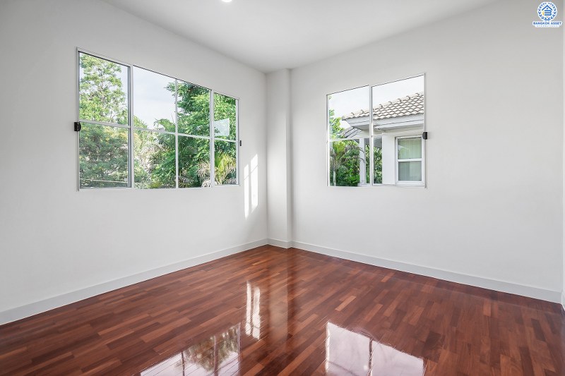 บ้านมือสองตกแต่งใหม่ แบรนด์LH ม.ชัยพฤกษ์ ติวานนท์-ราชพฤกษ์ พร้อมอยู่ เนื้อที่ 50.6 ตร.ว. ฟังก์ชั่น 3 ห้องนอน 2 ห้องน้ำ รองรับทุกการอยู่อาศัย บนทำเลติดถนน 345 เชื่อมต่อทั้งถ.ราชพฤกษ์ ,ติวานนท์ ใกล้โรบินสัน และทางด่วนศรีสมาน