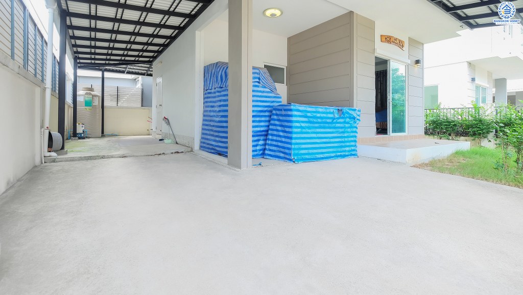 บ้านแฝดมือสองนนทบุรี ม.เพอร์เฟคพาร์คเฟส5 บางใหญ่-กาญจนาฯ (ซ.วัดพระนอน) บ้านพร้อมอยู่ ตกแต่งสไตล์อบอุ่น เนื้อที่ 36.7 ตร.ว. ฟังก์ชั่น 3 ห้องนอน 2 ห้องน้ำ 2 ที่จอดรถ +แอร์ ,ปั๊มน้ำ โครงการเงียบสงบ พร้อม facilitys ครบครัน! ทำเลใกล้วงแหวนกาญจนาฯ , Central Westgate และรถไฟฟ้าสายสีม่วง...