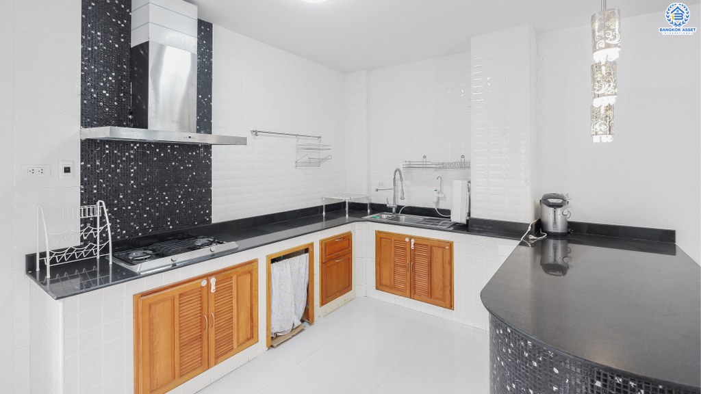 ทาวน์โฮมมือสองนนทบุรี 3 ชั้น ย่านพระราม5! โครงการ นนทรีซิตี้ พระราม5-นครอินทร์ บ้านสวยพร้อมอยู่ บนเนื้อที่ 25 ตร.ว. ภายในกว้างขวาง แบ่งเป็นสัดส่วน ครบทุกฟังก์ชั่นการใช้งานถึง! 3 ห้องนอน 3 ห้องน้ำ 2 ที่จอดรถ แถมแอร์ 2 เครื่อง! เดินทางสะดวกสบายบนทำเลคุณภาพ เพียง 5 นาทีถึงวงเวียนพระราม5 ที่เชื่อมต่ออีกหลายหลายเส้นทางได้อย่างรวดเร็ว