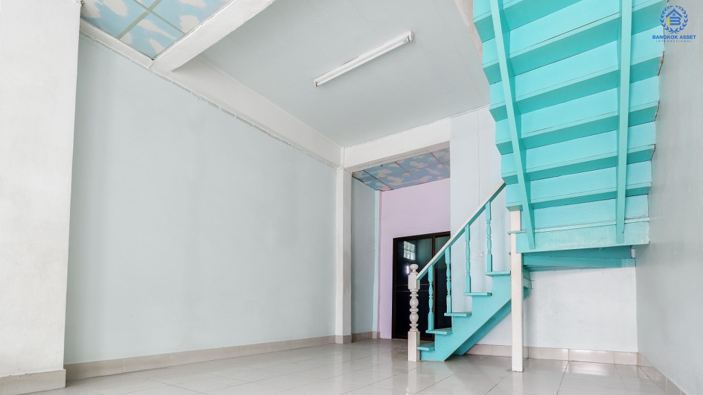 ทาวน์เฮ้าส์มือสองนนทบุรี ราคาสุดคุ้ม ไม่ถึงล้าน! ม.เอเซียโฮม บางกรวย-ไทรน้อย เนื้อที่ 16 ตร.ว. ฟังก์ชั่น 2 ห้องนอน 2 ห้องน้ำ พร้อมอยู่ สะดวกสบาย บนทำเลติดถนนใหญ่ เชื่อมต่อหลายเส้นทาง ใกล้โลตัส ,แม็คโคร บางบัวทอง และอื่นๆ อีกมากมาย