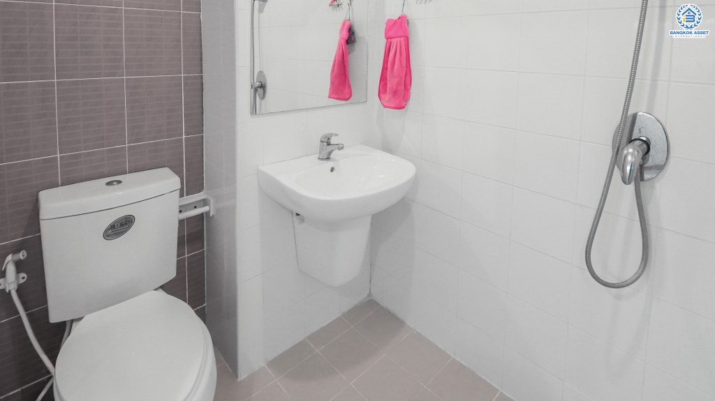 ทาวน์เฮ้าส์มือสองนนทบุรี ม.พฤกษาทาวน์เน็กซ์ ลอฟท์ ปิ่นเกล้า-สาย4 สไตล์โมเดิร์น พร้อมอยู่ เนื้อที่ 16 ตร.ว. ฟังก์ชั่น 3 ห้องนอน 2 ห้องน้ำ พร้อมบิ้วท์อินครัวเคาน์เตอร์ แถมแอร์ 3 เครื่อง ทำเลดี เดินทางสะดวก ใกล้  Central Plaza ศาลายา และ MRTส่วนต่อขยายตลิ่งชัน-ศาลายา