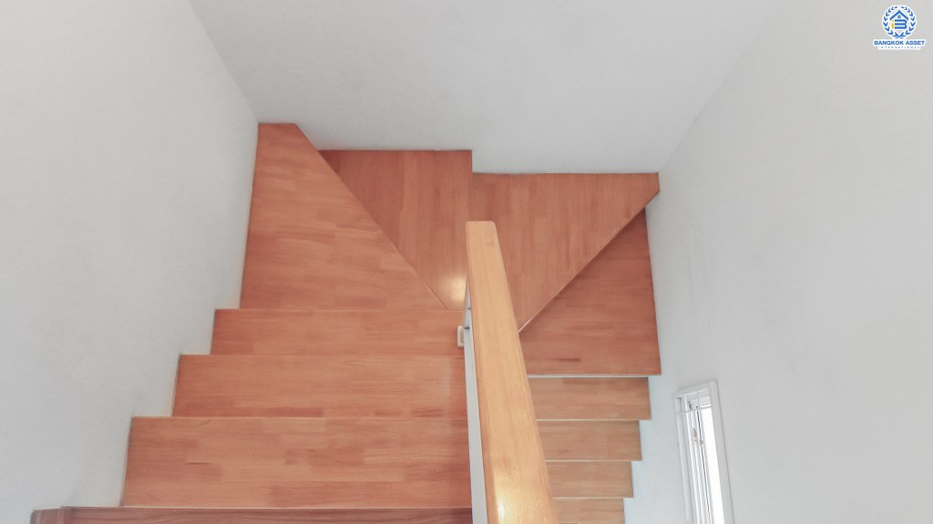 ทาวน์เฮ้าส์มือสองนนทบุรี ม.พฤกษาทาวน์เน็กซ์ ลอฟท์ ปิ่นเกล้า-สาย4 สไตล์โมเดิร์น พร้อมอยู่ เนื้อที่ 16 ตร.ว. ฟังก์ชั่น 3 ห้องนอน 2 ห้องน้ำ พร้อมบิ้วท์อินครัวเคาน์เตอร์ แถมแอร์ 3 เครื่อง ทำเลดี เดินทางสะดวก ใกล้  Central Plaza ศาลายา และ MRTส่วนต่อขยายตลิ่งชัน-ศาลายา