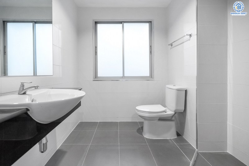 บ้านมือสองตกแต่งใหม่ ม.วิสต้าปาร์ค-แจ้งวัฒนะ แต่งครบ! สไตล์โมเดิร์น คุณภาพแบรนด์ SC Asset พร้อมอยู่ เนื้อที่ 22.8 ตร.ว. ฟังก์ชั่น 3 ห้องนอน 3 ห้องน้ำ พื้นที่ใช้สอยเกือบ 200 ตร.ม. บนทำเลคุณภาพ! ใกล้เซ็นทรัลฯ และจุดขึ้นทางด่วน แจ้งวัฒนะ ....ความคุ้มค่า ที่พลาดไม่ได้!