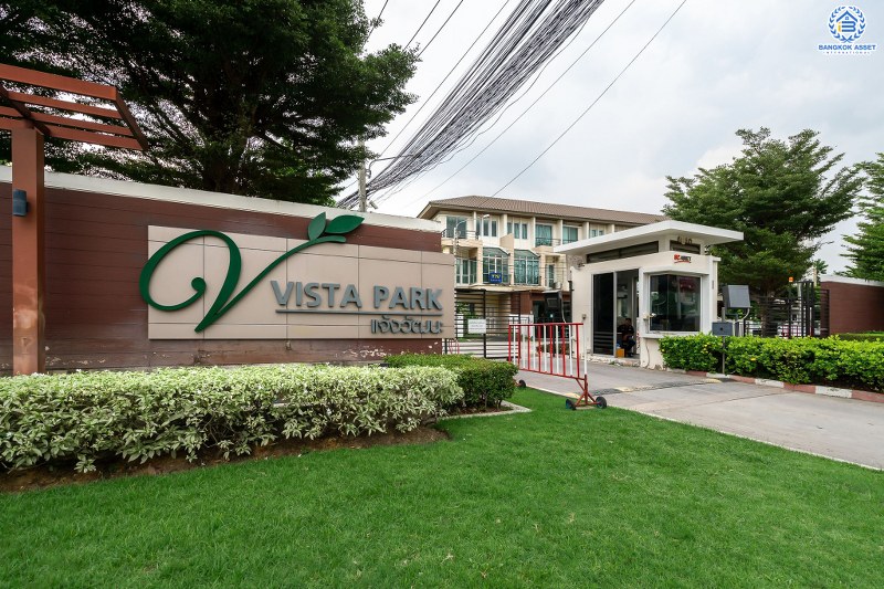 บ้านมือสองตกแต่งใหม่ ม.วิสต้าปาร์ค-แจ้งวัฒนะ แต่งครบ! สไตล์โมเดิร์น คุณภาพแบรนด์ SC Asset พร้อมอยู่ เนื้อที่ 22.8 ตร.ว. ฟังก์ชั่น 3 ห้องนอน 3 ห้องน้ำ พื้นที่ใช้สอยเกือบ 200 ตร.ม. บนทำเลคุณภาพ! ใกล้เซ็นทรัลฯ และจุดขึ้นทางด่วน แจ้งวัฒนะ ....ความคุ้มค่า ที่พลาดไม่ได้!