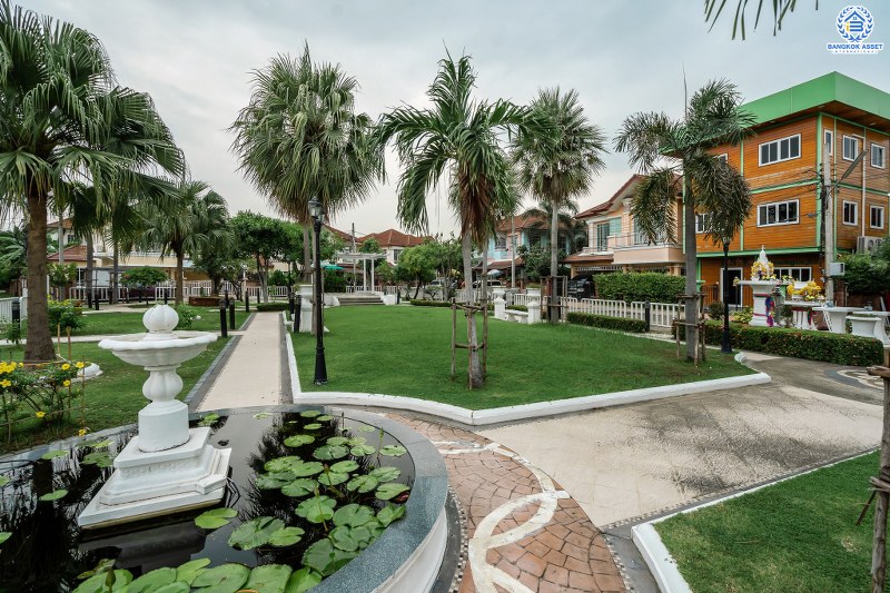 บ้านมือสองตกแต่งใหม่ จากแบรนด์ แสนสิริ ห้องมุม! โครงการ ธนาสิริ ปิ่นเกล้า-ราชพฤกษ์ กว้างขวางเทียบเท่าบ้านเดี่ยว เนื้อที่ 44.8 ตร.ว. 3 ห้องนอน 3 ห้องน้ำ 2 ที่จอดรถ บนทำเลติดถนนราชพฤกษ์ ใกล้วงเวียนพระราม5 ราคาพิเศษสุด!