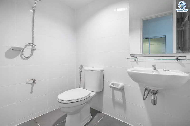 บ้านมือสองตกแต่งใหม่ แปลงมุม!! ราคาคุ้มมาก! ม.พฤกษา49/1 บางใหญ่-เซ็นทรัลเวสต์เกต บ้านตกแต่งจัดเต็ม พร้อมอยู่ ฟังก์ชั่นครบ ทั้งครัวเคาน์เตอร์ และที่จอดรถ เนื้อที่ 23.5 ตร.ว. 3 ห้องนอน 2 ห้องน้ำ บนทำเลเดินทางสะดวก ใกล้เซ็นทรัลเวสต์เกต และรถไฟฟ้า สถานีตลาดบางใหญ่...