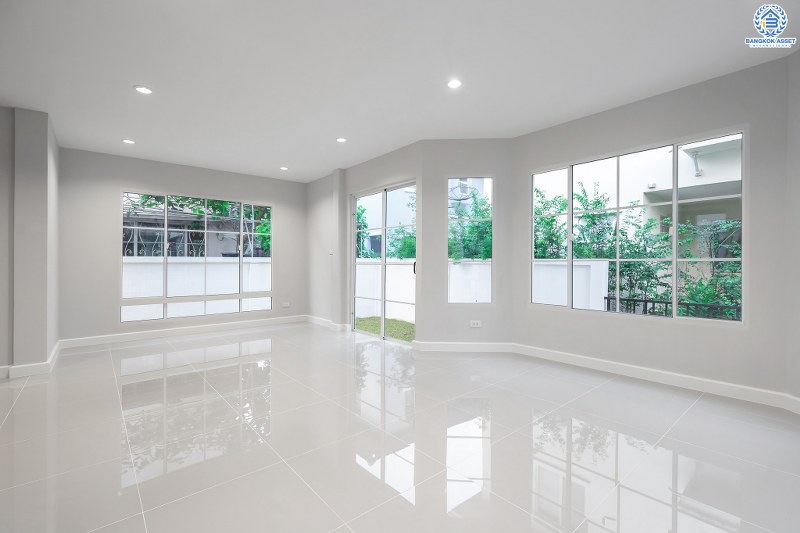 บ้านมือสองตกแต่งใหม่ คุณภาพแบรนด์ LH โครงการ ชลลดา บางใหญ่-เซ็นทรัลเวสต์เกต พร้อมทุกการเข้าอยู่ สไตล์อบอุ่น  เนื้อที่ 54.6 ตร.ว. ฟังก์ชั่น 3ห้องนอน 2ห้องน้ำ พร้อม facilities ครบครัน บนทำเลศักยภาพ เดินทางสะดวก ใกล้ถ.กาญจนาภิเษก เพียง 10 นาทีถึงรถไฟฟ้าสถานีคลองบางไผ่