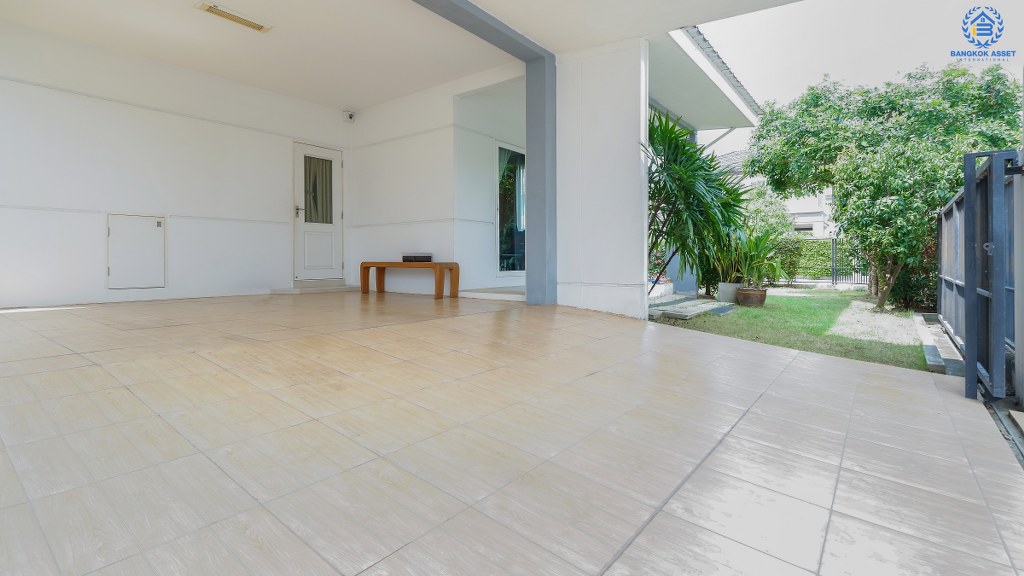 บ้านเดี่ยวมือสองนนทบุรี หลังใหญ่ 67 ตร.ว. โครงการ ชัยพฤกษ์ บางใหญ่-กาญจนาภิเษก คุณภาพแบรนด์LH บ้านพร้อมอยู่ ฟังก์ชั่น 3 ห้องนอน 3 ห้องน้ำ 2 ที่จอดรถ แถมแอร์ 4 เครื่อง บนทำเลศักยภาพ เพียง 1 กม.จากสถานีคลองบางไผ่ ใกล้เซ็นทรัลเวสต์เกต คุ้มค่า ราคาไม่แพง!