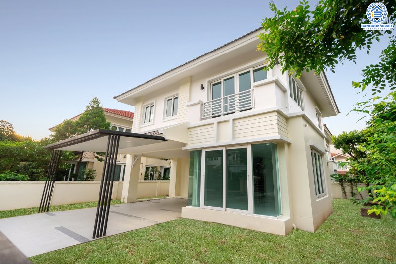 บ้านมือสองตกแต่งใหม่ แปลงมุม จากแบรนด์ Q.House โครงการ คาซ่าวิลล์ ราชพฤกษ์-รัตนาธิเบศร์1 เนื้อที่ 62.8 ตร.ว. ฟังก์ชั่น 3 ห้องนอน 3 ห้องน้ำ Master Bedroom มี walk in closet บนทำเลศักยภาพ ติดถนนราชพฤกษ์ ใกล้รถไฟฟ้า สถานีบางรักน้อยท่าอิฐ