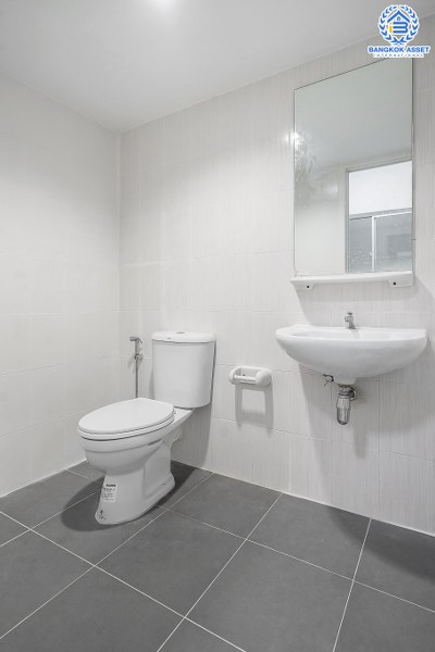 บ้านมือสองตกแต่งใหม่ ราคาสุดคุ้ม! ม.พฤกษา76 บางใหญ่-เซ็นทรัลเวสต์เกต จัดเต็มพร้อมอยู่ ครบครันทุกฟังก์ชั่น เนื้อที่ 17.7 ตร.ว. 3 ห้องนอน 2 ห้องน้ำ มีบิ้วท์อินครัวเคาน์เตอร์ พร้อมที่จอดรถส่วนตัว บนทำเลเดินทางสะดวก ใกล้เซ็นทรัลเวสต์เกต และรถไฟฟ้าสถานีตลาดบางใหญ่