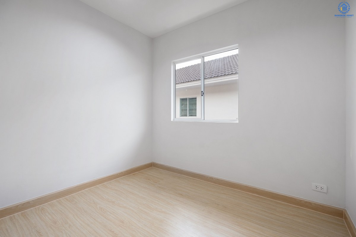 บ้านมือสองตกแต่งใหม่ แปลงมุม! ม.พฤกษาวิลล์35 พระราม5-นครอินทร์ จัดเต็มพร้อมอยู่ ครบครันทุกฟังก์ชั่น เนื้อที่ 29.2 ตร.ว. 3 ห้องนอน 2 ห้องน้ำ พร้อมความเป็นส่วนตัว บนทำเลโซนเมือง! เดินทางสะดวก ใกล้สะพานพระราม5 และรถไฟฟ้าสถานี แยกติวานนท์