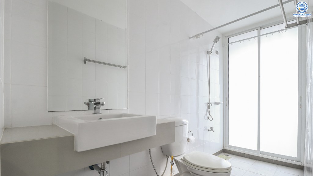 ทาวน์โฮมมือสองนนทบุรี ม.เวอร์ติโก้ แจ้งวัฒนะ บ้านพร้อมอยู่ ถนนเมน! ตกแต่งสไตล์ลอฟท์ เนื้อที่ 16 ตร.ว. ฟังก์ชั่น 3นอน 3น้ำ แถมแอร์ 2 เครื่อง บนทำเลดีที่สุด! เข้า-ออกซ.แจ้งวัฒนะ-ปากเกร็ด24 ใกล้เซ็นทรัลแจ้งวัฒนะ ทางด่วน รองรับรถไฟฟ้าสายสีชมพู ราคาเพียง 3 ล้านต้นๆ เท่านั้น...