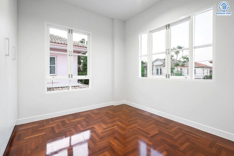 บ้านมือสองตกแต่งใหม่ โครงการ ชลลดา บางใหญ่-เซ็นทรัลเวสต์เกต พร้อมทุกการเข้าอยู่ สไตล์อบอุ่น  เนื้อที่ 52.5 ตร.ว. ฟังก์ชั่น 3ห้องนอน 2ห้องน้ำ สังคมคุณภาพแบรนด์ LH พร้อม facilities ครบครัน บนทำเลศักยภาพ เดินทางสะดวก ใกล้ถ.กาญจนาภิเษก เพียง 10 นาทีถึงรถไฟฟ้าสถานีคลองบางไผ่