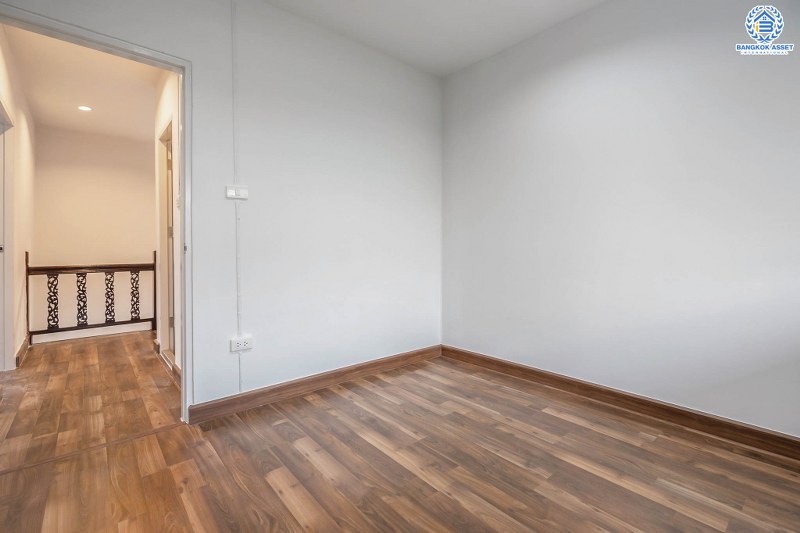 บ้านมือสองตกแต่งใหม่ หลังใหญ่ห้องมุม! ม.พฤกษา14A บางใหญ่-เซ็นทรัลเวสต์เกต เนื้อที่ 23.9 ตร.ว. หน้ากว้าง 6 เมตร ฟังก์ชั่น 3 ห้องนอน 2 ห้องน้ำ ครบครันทั้งครัวเคาน์เตอร์และที่จอดรถ ทำเลดี เข้าเมืองสะดวก ใกล้รถไฟฟ้าสถานี "คลองบางไผ่"