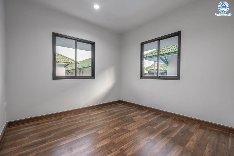 บ้านมือสองตกแต่งใหม่ หลังใหญ่ห้องมุม! ม.พฤกษา14A บางใหญ่-เซ็นทรัลเวสต์เกต เนื้อที่ 23.9 ตร.ว. หน้ากว้าง 6 เมตร ฟังก์ชั่น 3 ห้องนอน 2 ห้องน้ำ ครบครันทั้งครัวเคาน์เตอร์และที่จอดรถ ทำเลดี เข้าเมืองสะดวก ใกล้รถไฟฟ้าสถานี "คลองบางไผ่"