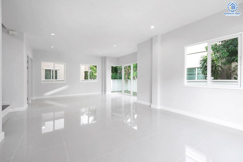 บ้านมือสองตกแต่งใหม่ ม.วิลล่าคุณาลัย บางใหญ่-เซ็นทรัลเวสต์เกต บ้านเดี่ยวสไตล์โมเดิร์น พร้อมอยู่ ฟังก์ชั่นครบ 3 ห้องนอน 3 ห้องน้ำ 2 ที่จอดรถ +ห้องพระ พร้อมความเป็นส่วนตัว เดินทางสะดวก บนทำเลศักยภาพ ใกล้ MRTสายสีม่วง เพียง 10 นาทีจากเซ็นทรัลเวสต์เกต ราคาพิเศษ!