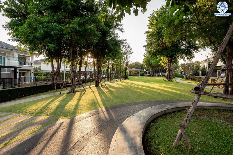 บ้านมือสองตกแต่งใหม่ คุณภาพแบรนด์พฤกษา* ห้องมุม! โครงการ เดอะแพลนท์ รีสอร์ท พระราม5-กาญจนาฯ พร้อมอยู่ เนื้อที่ 37 ตร.ว. ฟังก์ชั่น 3 ห้องนอน 2 ห้องน้ำ (ห้องน้ำแบ่งโซน) คัดสรรวัสดุเกรดพรีเมี่ยม บนทำเลศักภาพ เดินทางสะดวก ใกล้เซ็นทรัลเวสต์เกต รถไฟฟ้า และทางด่วนศรีรัช ราคาพิเศษสุด!...